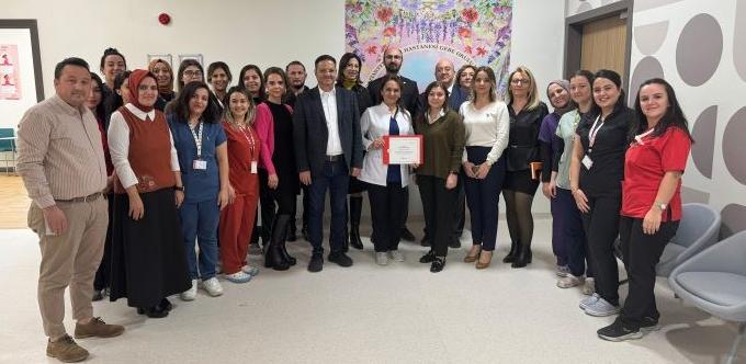 ANNE ADAYLARI GEBE OKULU İLE BİLİNÇLENECEK