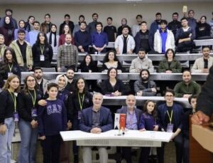 GENÇ YAZILIMCILAR HKÜ WEB HACKATHON’DA YARIŞTI