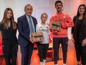 SANKO ÖĞRENCİLERİ MİLLİ SPORCULARLA BULUŞTU