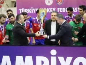 ERKEKLERDE ŞAMPİYON GAZİANTEP POLİSGÜCÜ