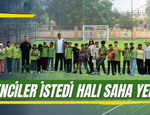 ÖĞRENCİLER İSTEDİ HALI SAHA YENİLENDİ
